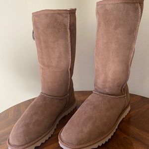 Tall UGG Boots for Women - Chestnut color